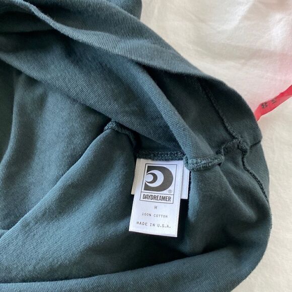 Daydreamer Rolling Stones Leopard Tongue Tour Washed Black Graphic Tee Medium - Picture 6 of 6